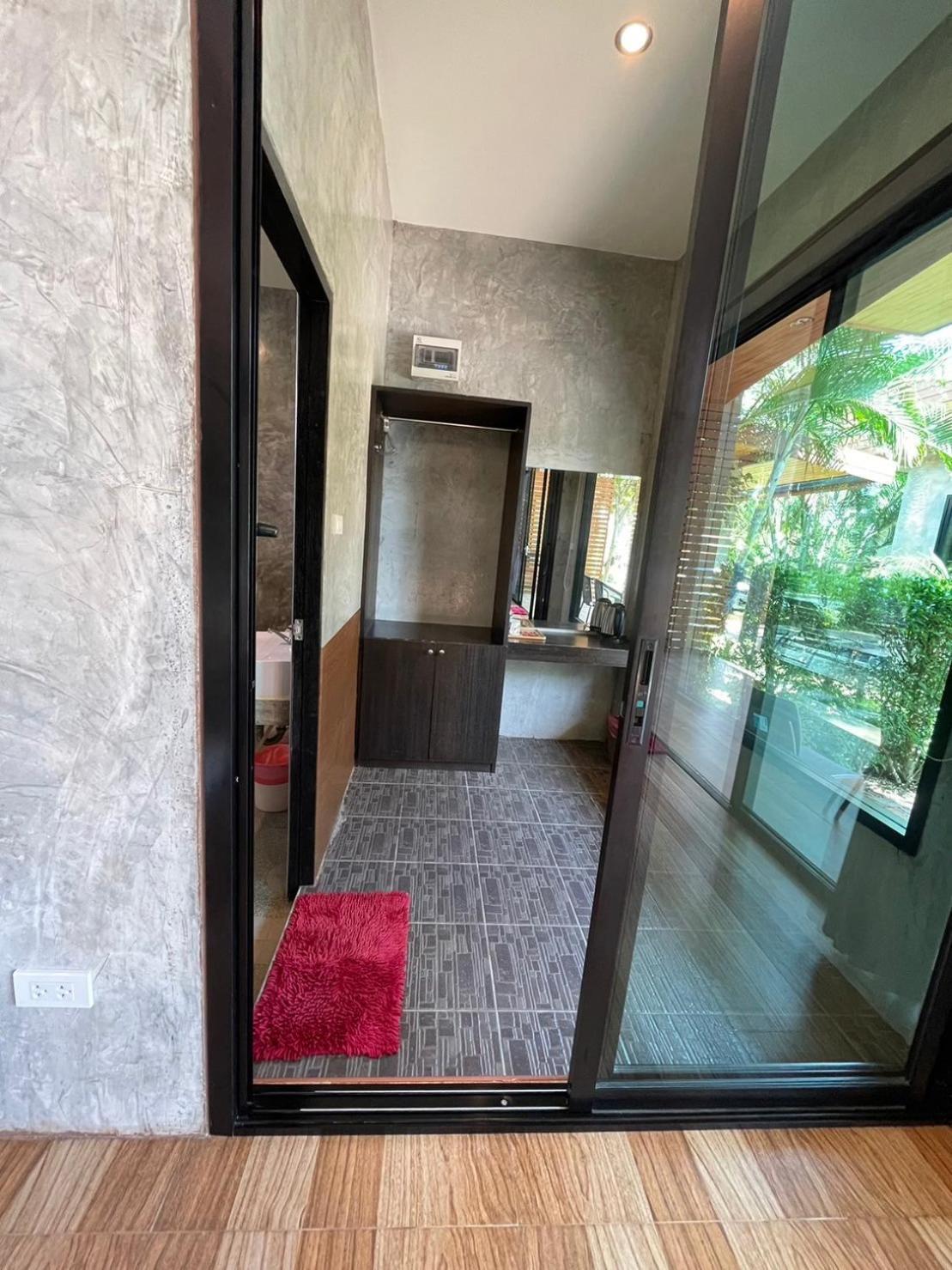 Chill Villa Ban Pak Nam Pran Exterior photo
